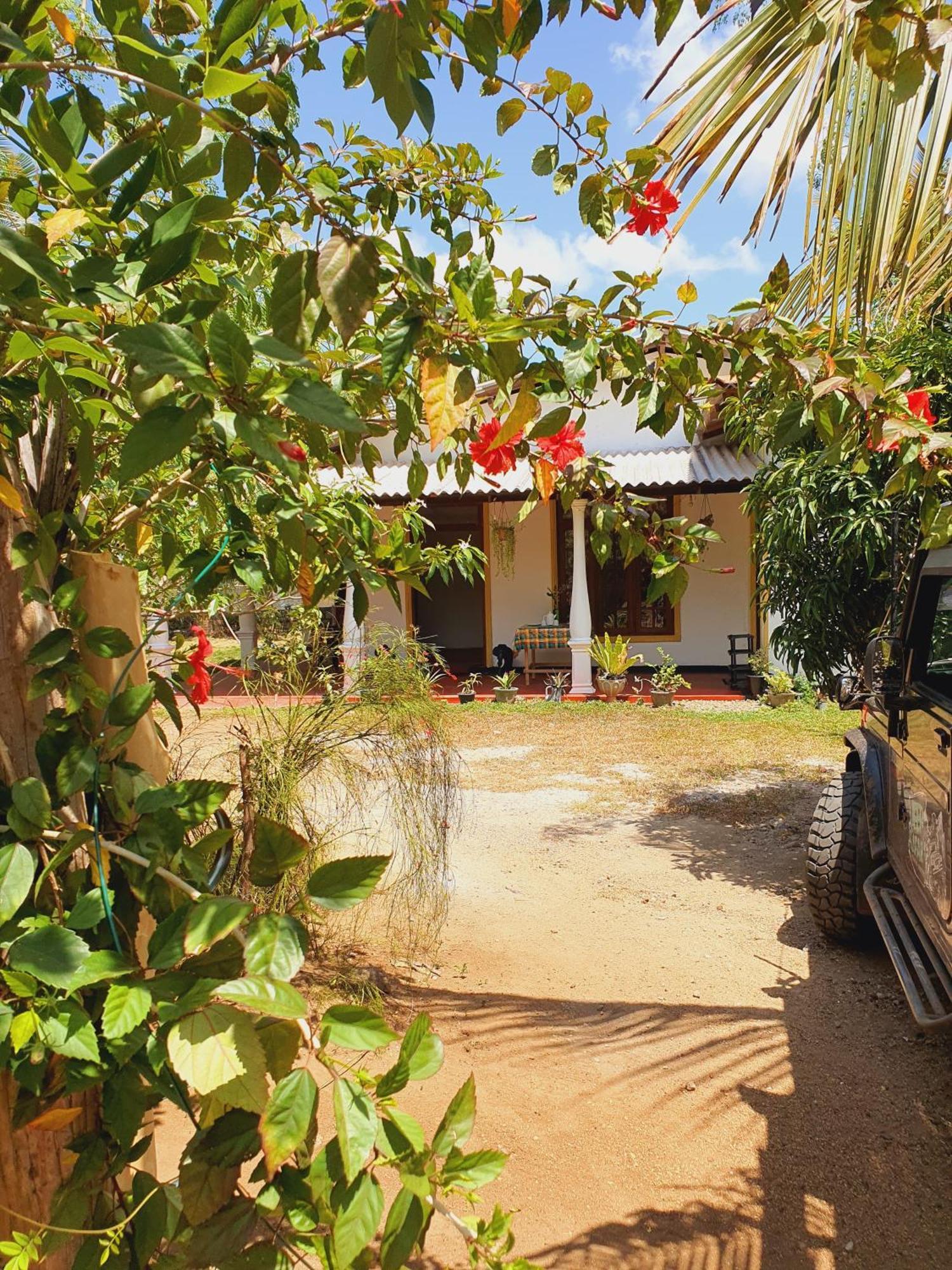 Sanu Home Stay Sigiriya Ngoại thất bức ảnh