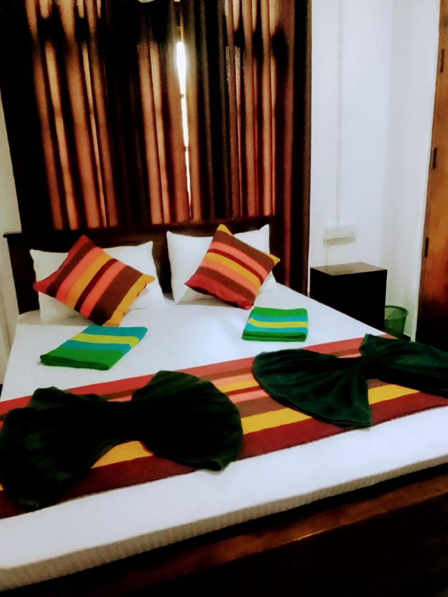 Sanu Home Stay Sigiriya Ngoại thất bức ảnh