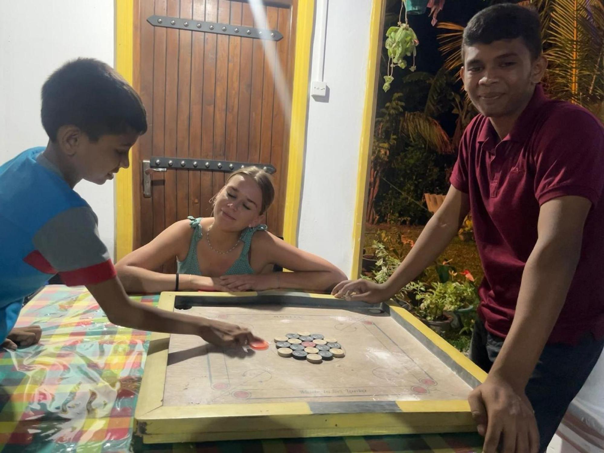 Sanu Home Stay Sigiriya Ngoại thất bức ảnh